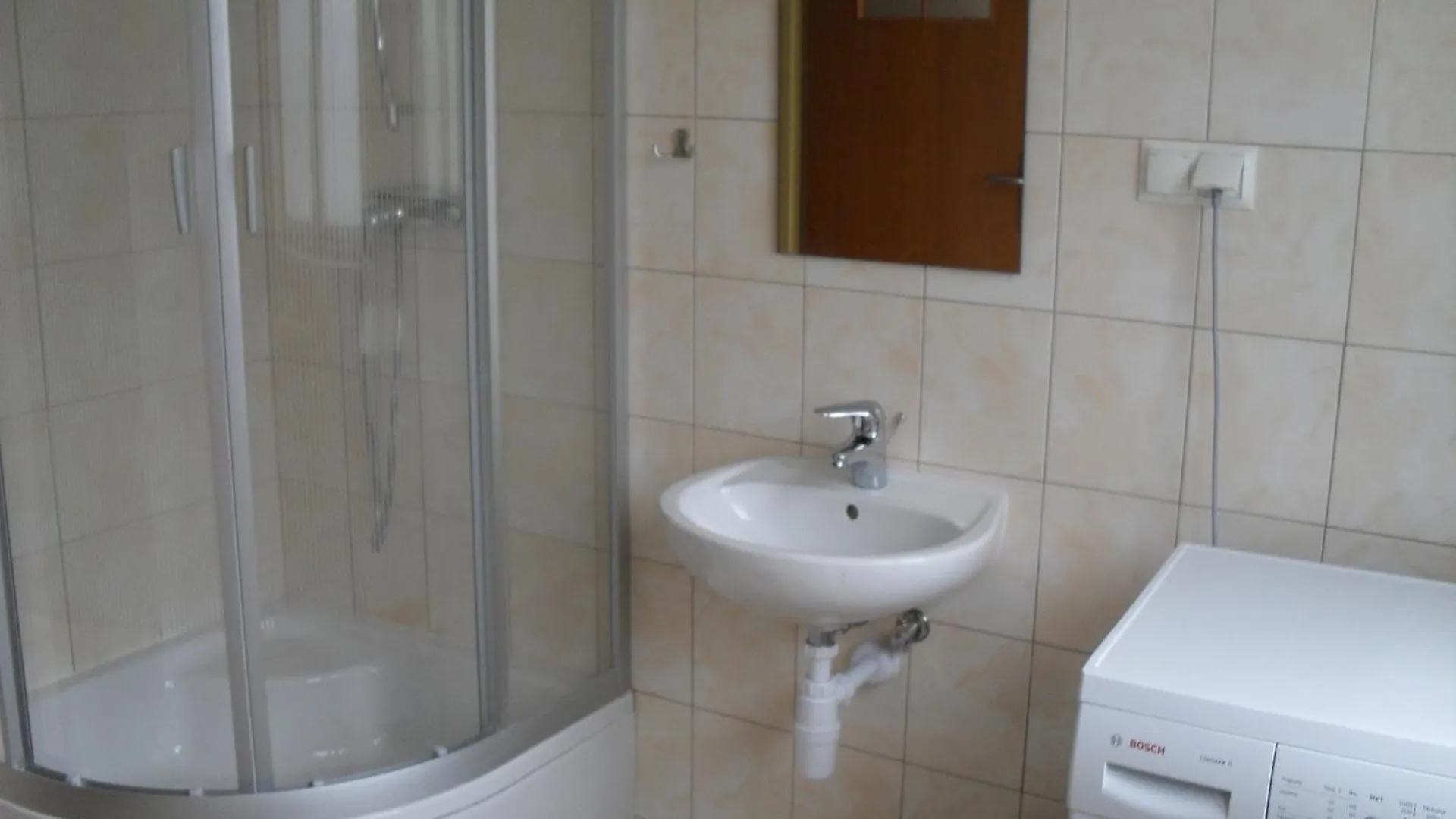 Dom Studencki Atol Hostel Krakow 0*,  Poland